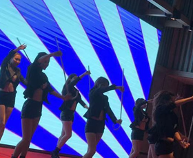 <b>企业年会策划</b>